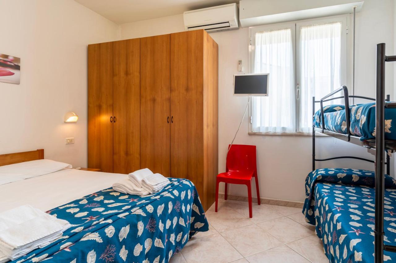 Appartamenti Montmartre Rimini Eksteriør billede