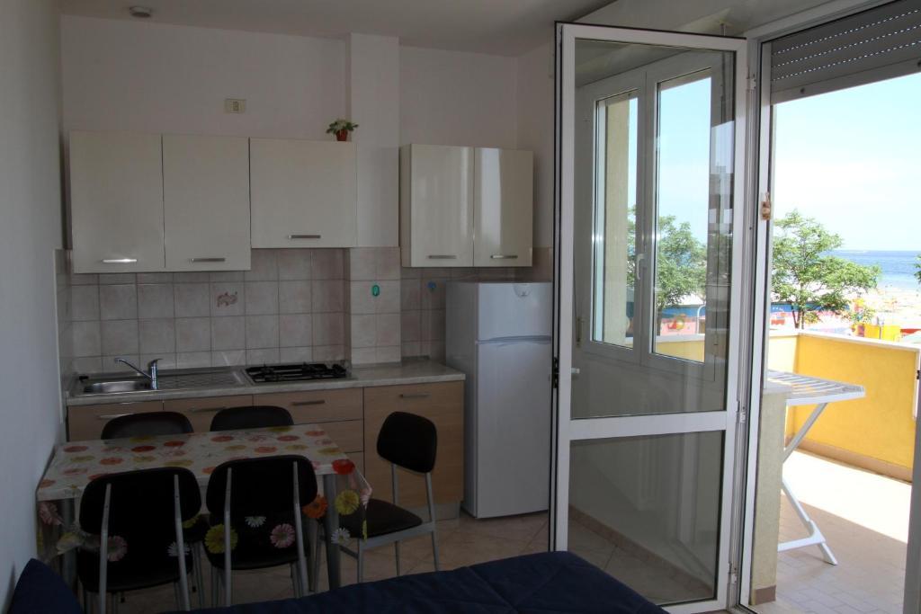 Appartamenti Montmartre Rimini Eksteriør billede